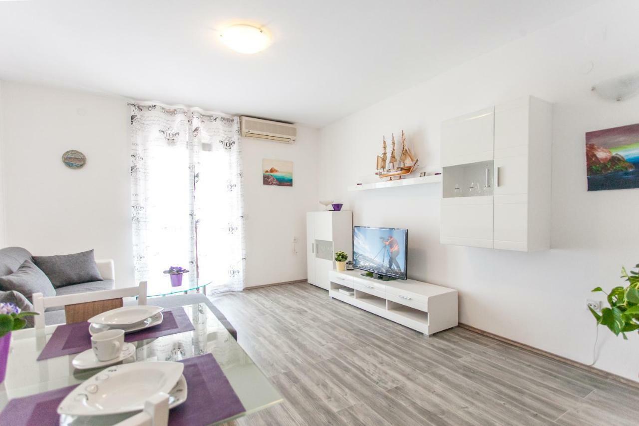 Apartman Miami Podstrana Quarto foto
